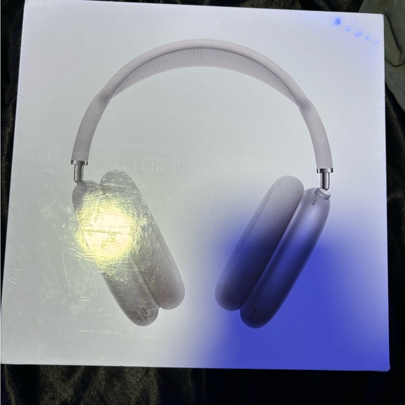 AirPod Max - Picture 1 of 5